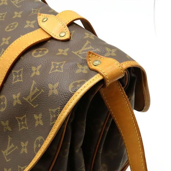 Louis Vuitton Monogram Shoulder Bag - Picture 4 of 9